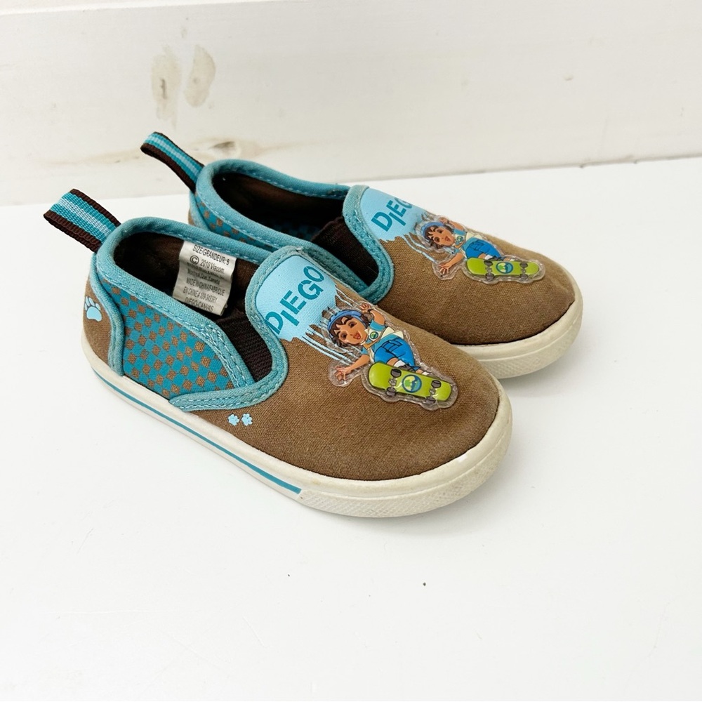 Vintage Nickelodeon Brown and Blue Go Diego Go Toddler Slides